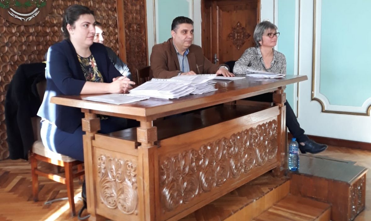 Връчване и оформяне на съобщения и призовки в населените места в община Каолиново. Нотариална компетентност на кметовете